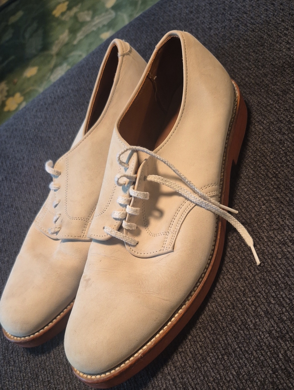 Men's Cream Suede Derby Shoes - Elegant Lace-Up